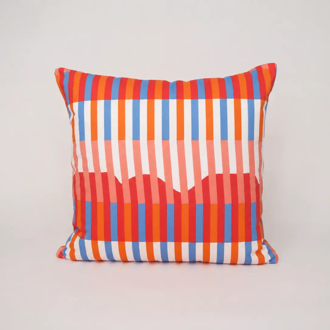 Bryggan pattern on 50×50 cm cushion